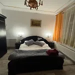 Апартаменты Casa Buliga 4 Crangasi Regie Orhideea
