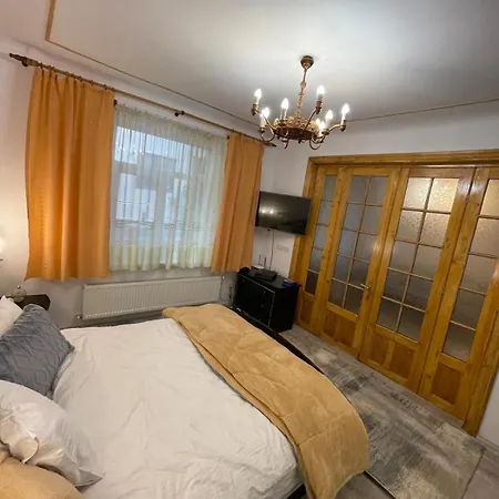 4 Regie Orhideea Bukareszt