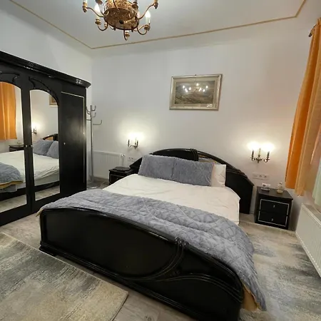 4 Regie Orhideea * Bükreş