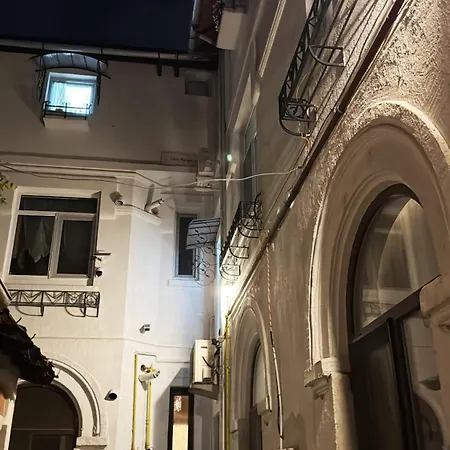 4 Regie Orhideea * Βουκουρέστι