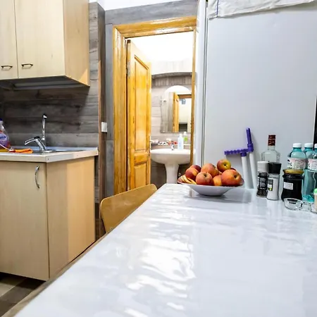 4 Regie Orhideea * Βουκουρέστι